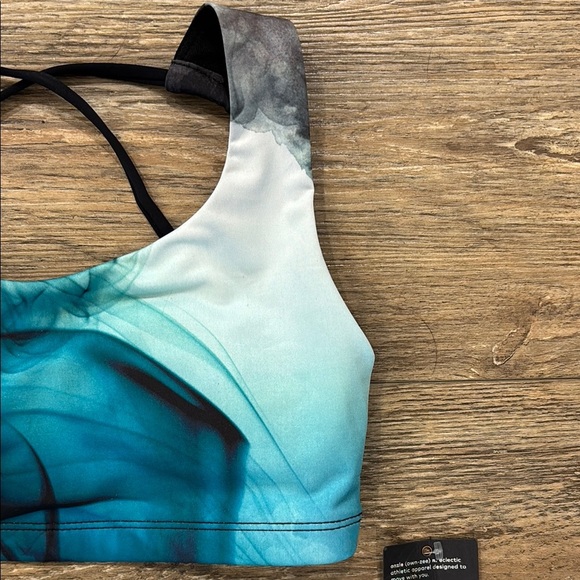 NWT Onzie Women's Size M/L Sports Bra Yoga Pod Mudra Bra Smoky Quartz Blue - Picture 3 of 5